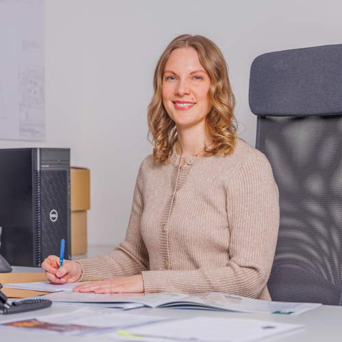 Kontakt mit BKR Marketing-Beauftragte Corinna